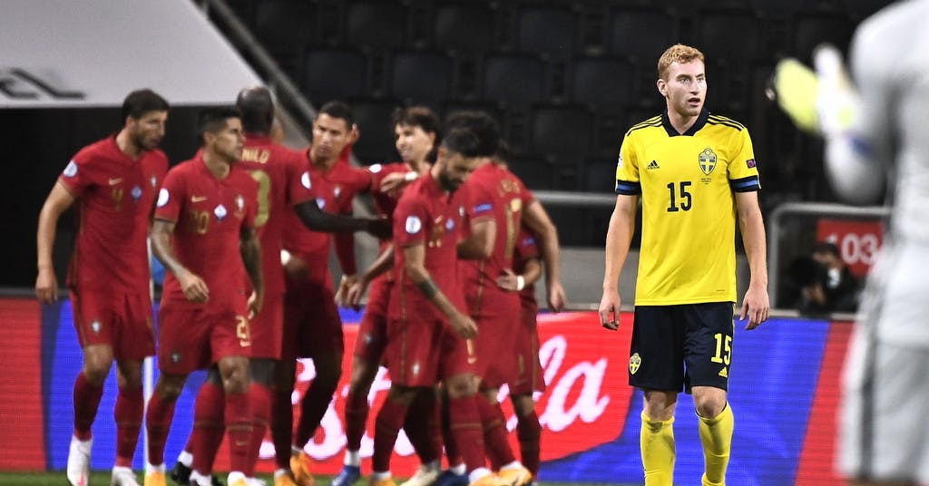 Ronaldo Firade 100 Och 101 Med Tva Drommal