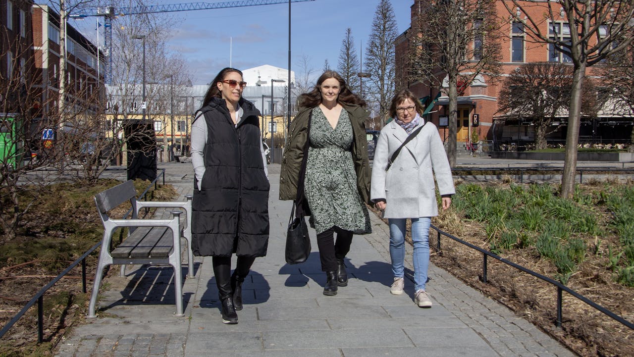 Mirella Hautala, Sara Lindholm och Linda Söderström från Makalösa föräldrar i Umeå.