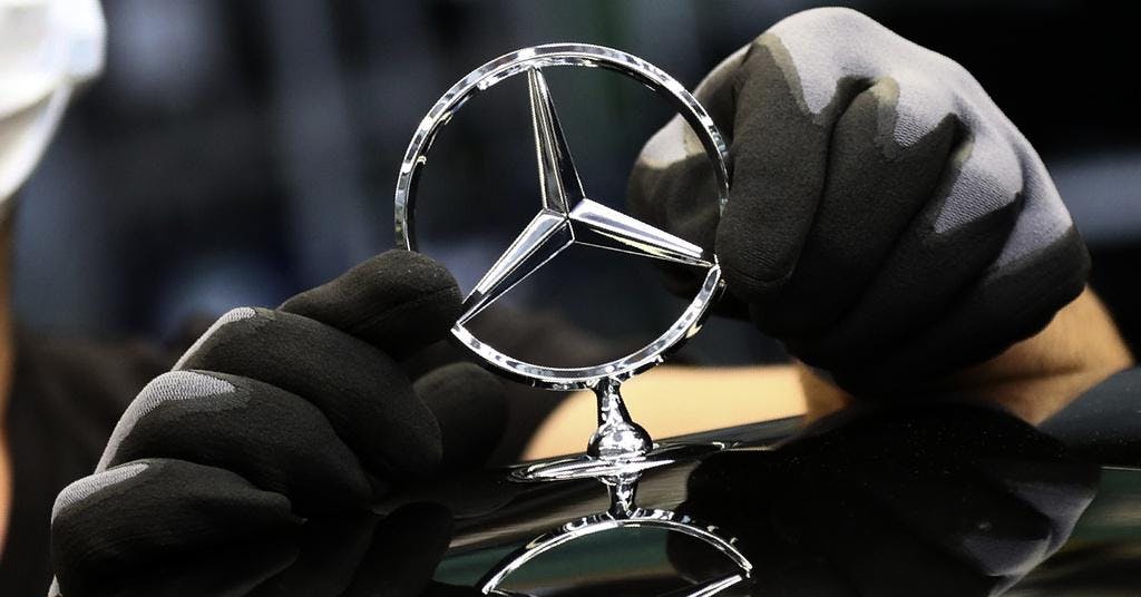 Mercedes-Benz höjer prognosen