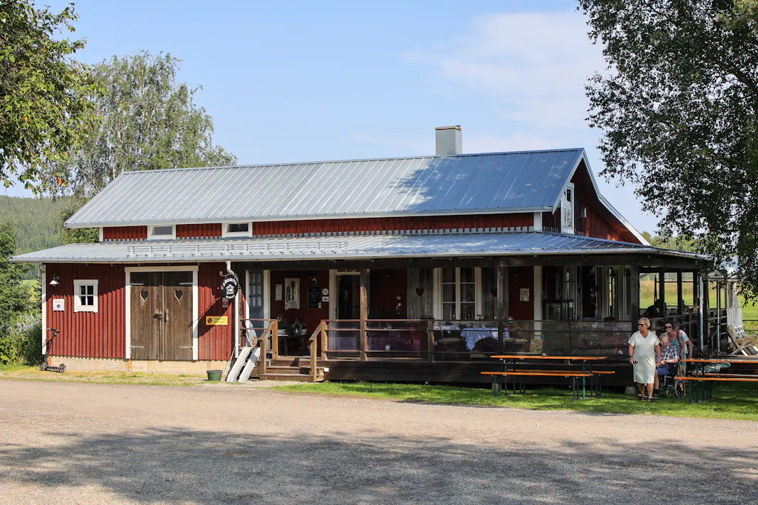 Sveriges nordligaste limousiner finns i Hörnsjö