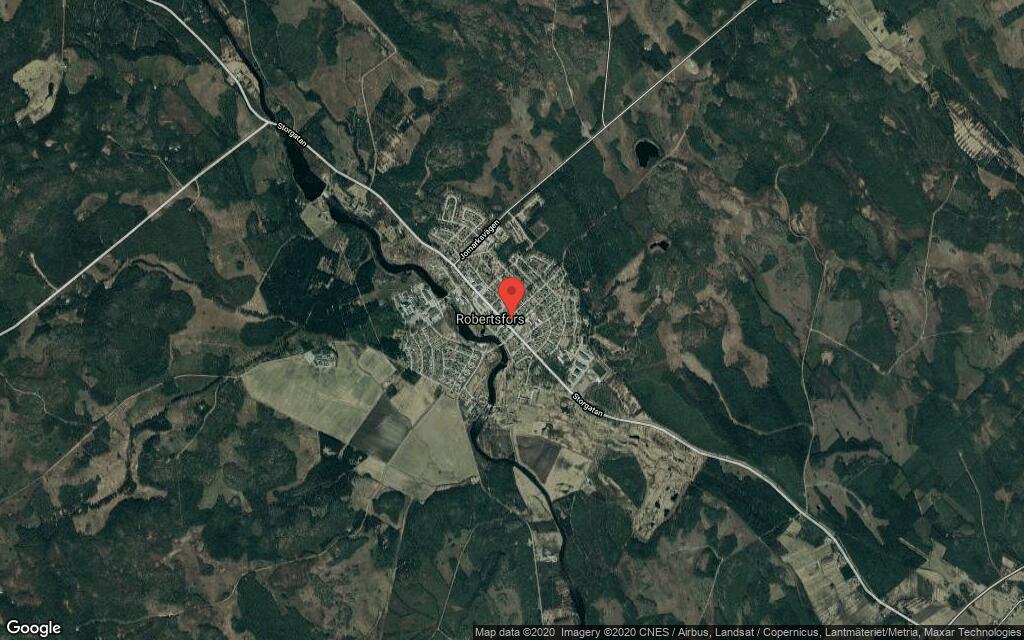 Hus på 188 kvadratmeter från 1925 sålt i Robertsfors – priset: 950 000 ...