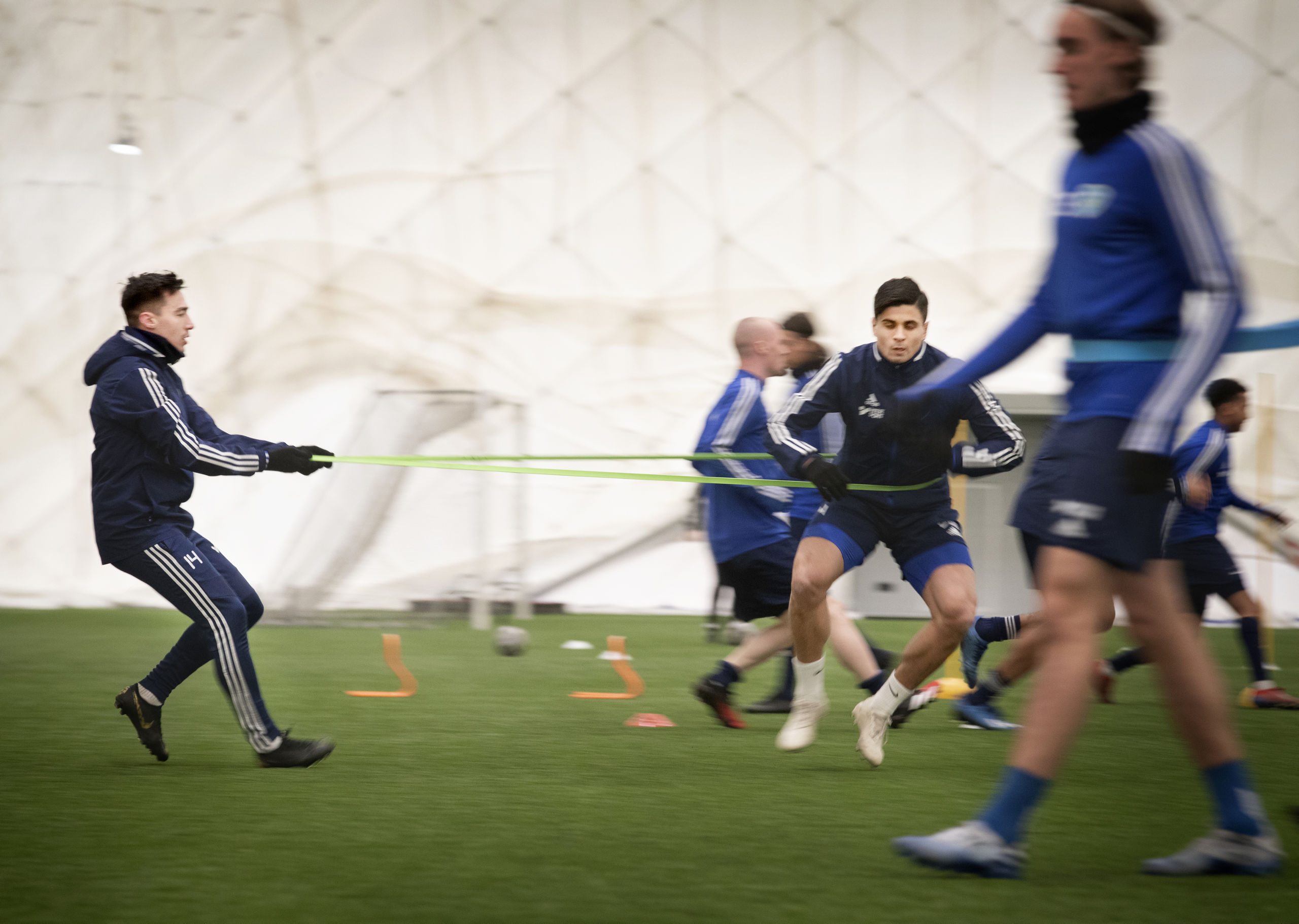 Fotbollsstart 14 juni: Hög sannolikhet