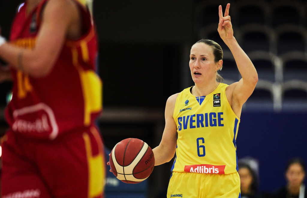 Spanien hjälpte Sverige vidare i EM