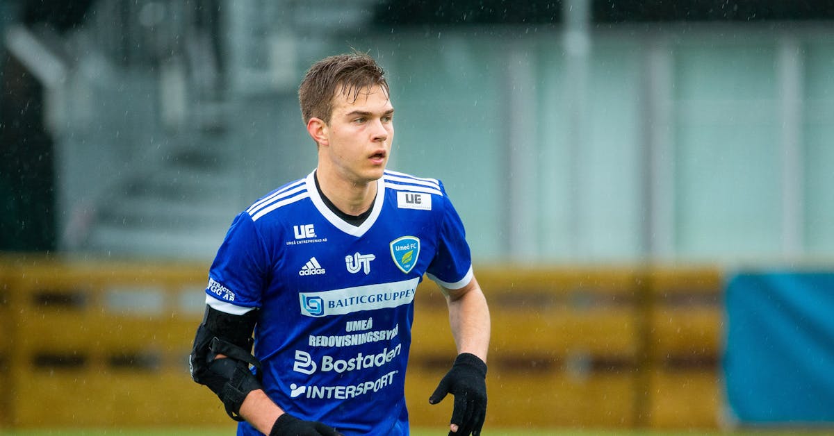 Umeåsonen i historiskt ung U21-trupp