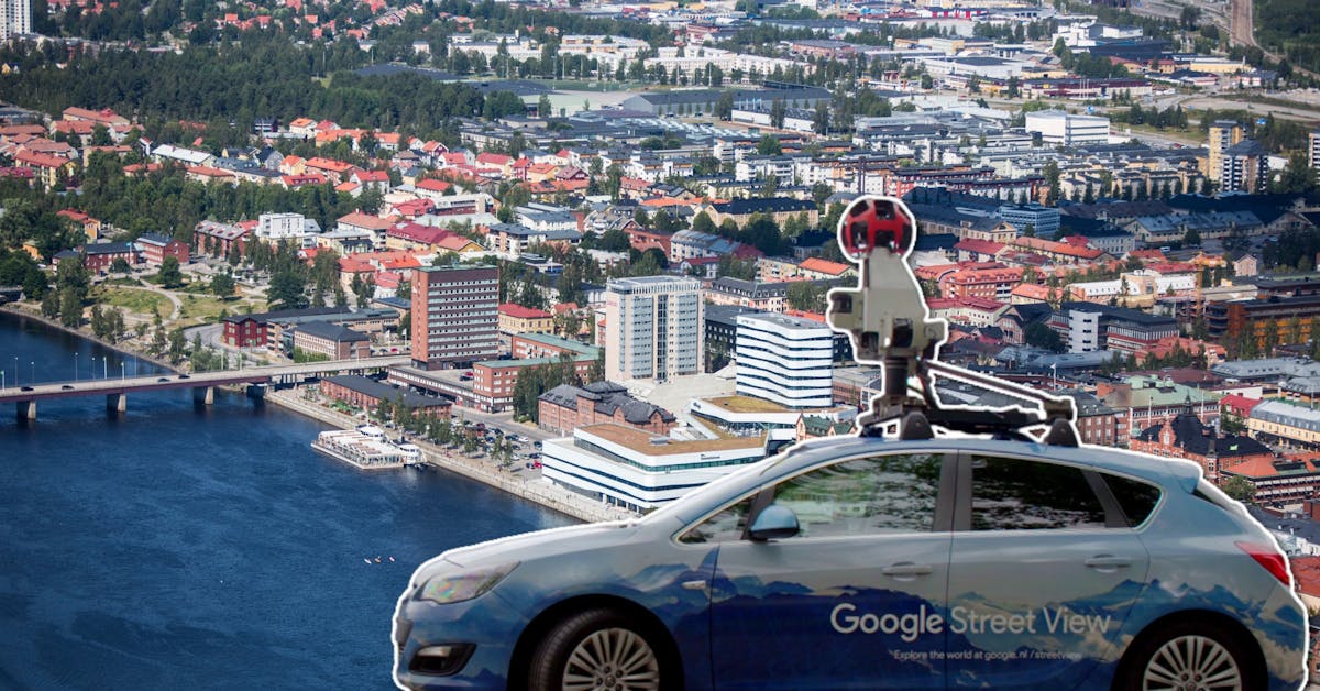 Kändis på besök: Google Street View-bilen i Umeå