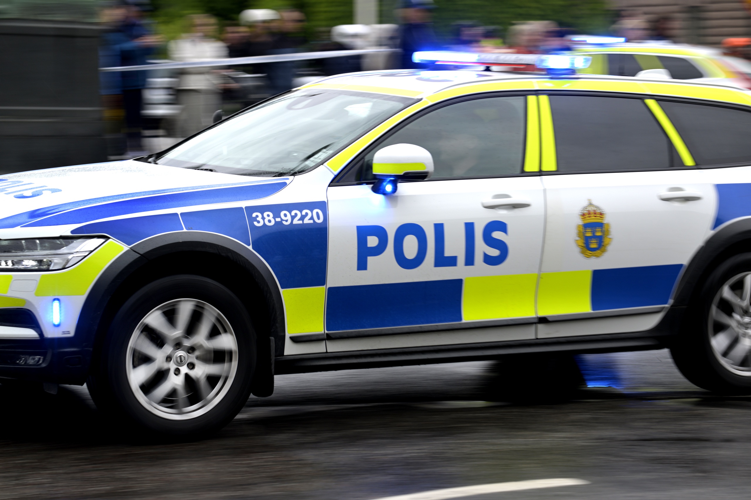 Polisen Stoppade Rattfull På Moped